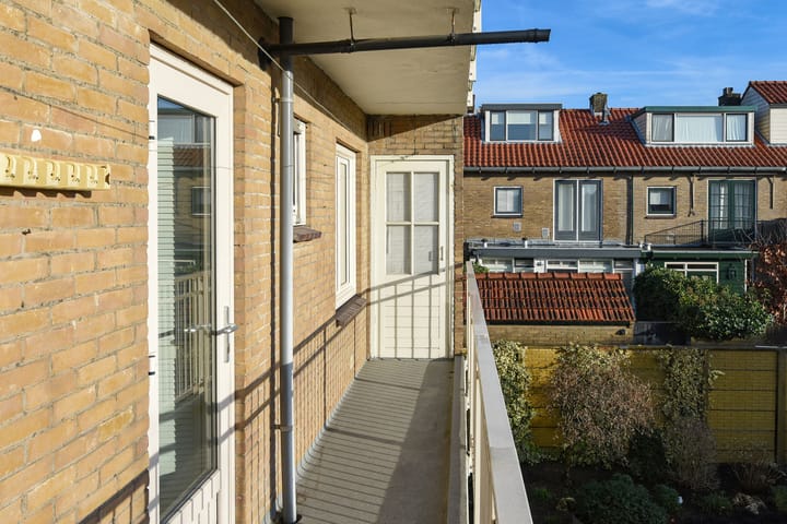 Foto 12 van Admiraal de Ruyterlaan 41