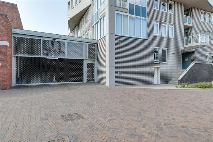 View photo 22 of Westerstraat 164