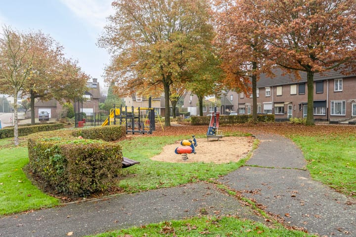 Foto 25 van Ligusterstraat 46