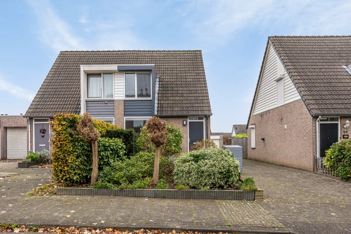 Foto 27 van Ligusterstraat 46