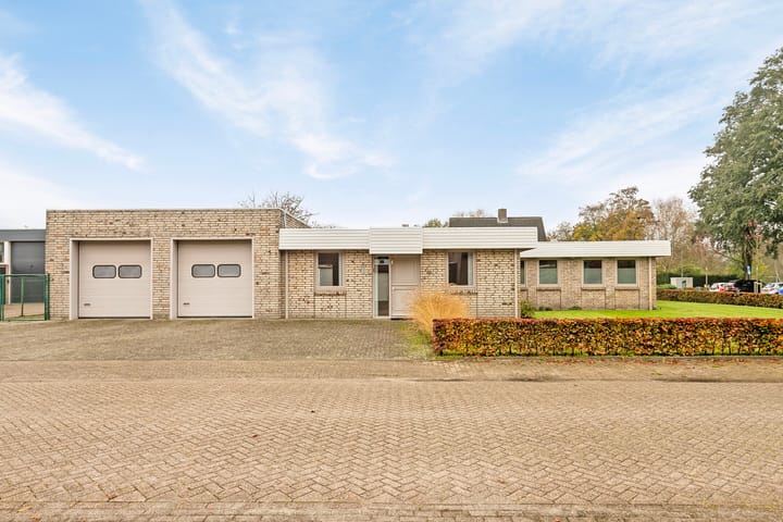 Photo 37 of Goudenrijderhof 53