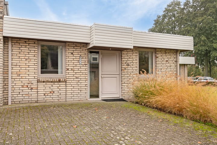 Photo 38 of Goudenrijderhof 53