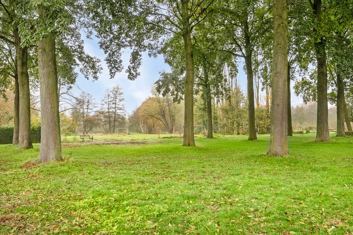 Photo 53 of Goudenrijderhof 53