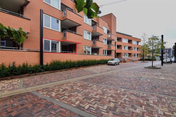 View photo 2 of Coriovallumstraat 34-E