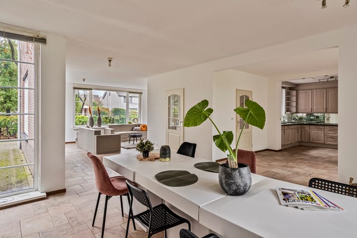 Foto 2 van Moleneind 138