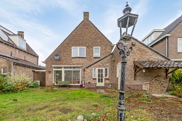 Foto 33 van Hobbemastraat 14