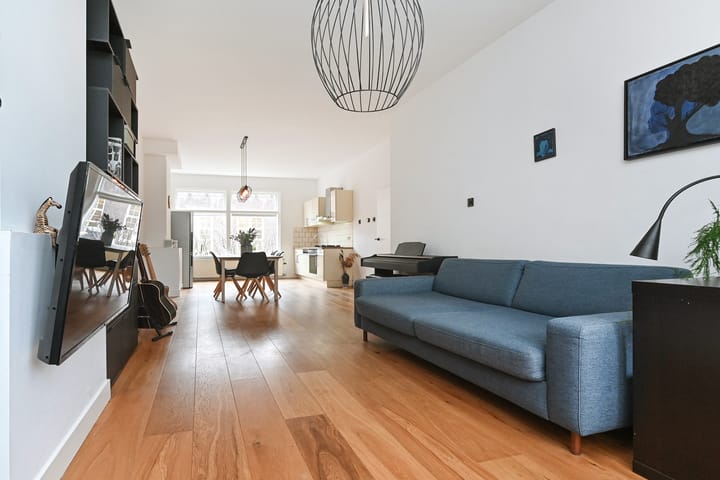 Foto 2 van Pijnboomstraat 123