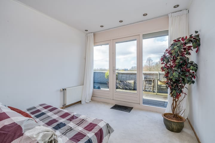 Foto 29 van Sterrekinderen erf 28