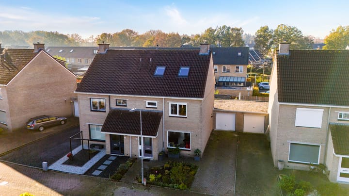 Foto 1 van Honingraat 31