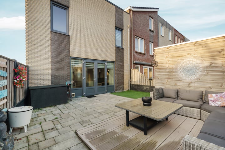 Bekijk foto 35 van Mazustraat 2