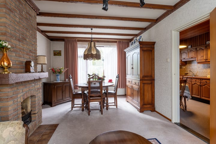 Foto 12 van Burgemeester van Dijkstraat 17