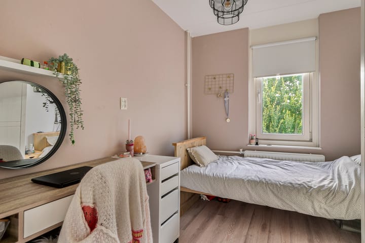 Photo 21 of Burgemeester van Panhuyslaan 97