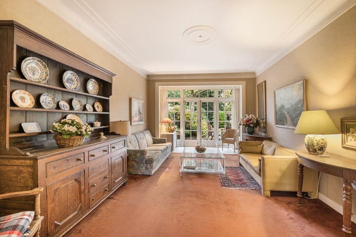 Foto 16 van Anna van Burenstraat 17