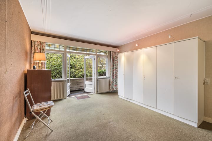 Foto 32 van Anna van Burenstraat 17