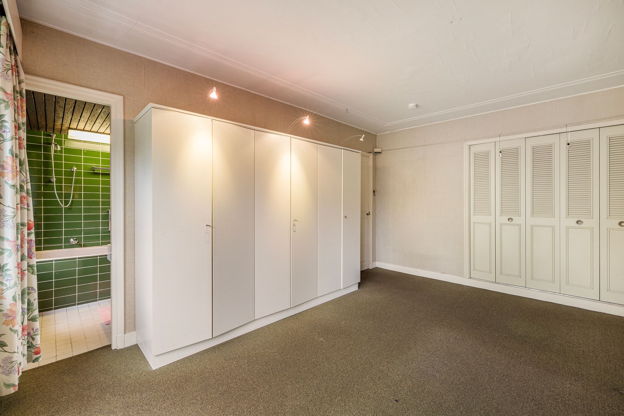 Photo 42 of Anna van Burenstraat 17