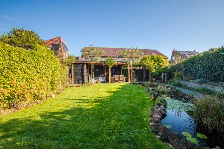 Foto 4 van Bergamotte 21