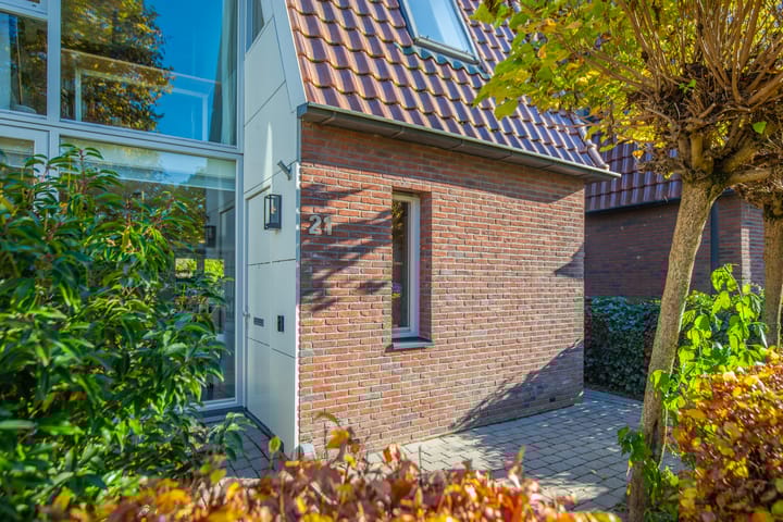 Foto 6 van Bergamotte 21