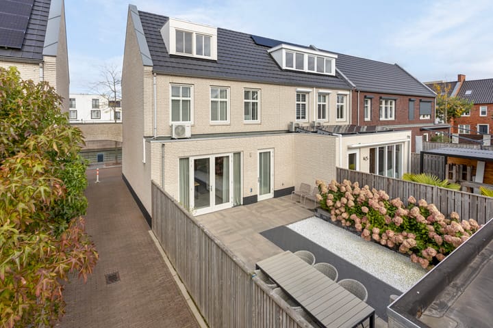 Foto 58 van Zilverschat 28