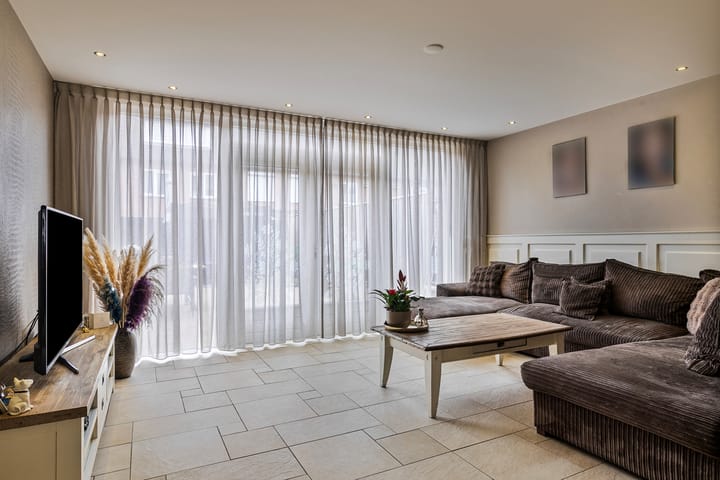 Foto 8 van Salviahof 7