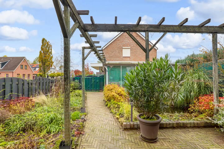 Foto 19 van de Pas 1