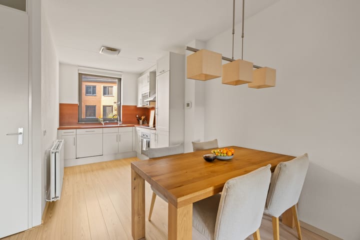 Foto 10 van Grateastraat 73