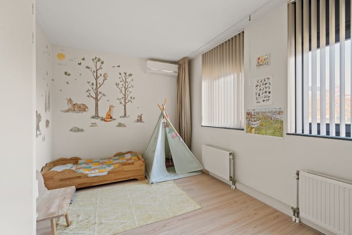 Foto 14 van Grateastraat 73