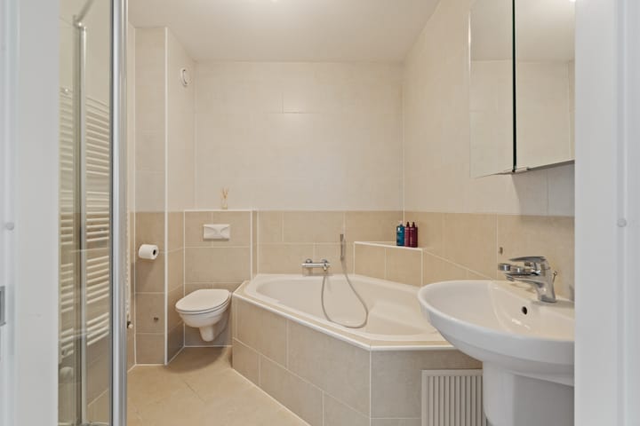 Foto 17 van Grateastraat 73