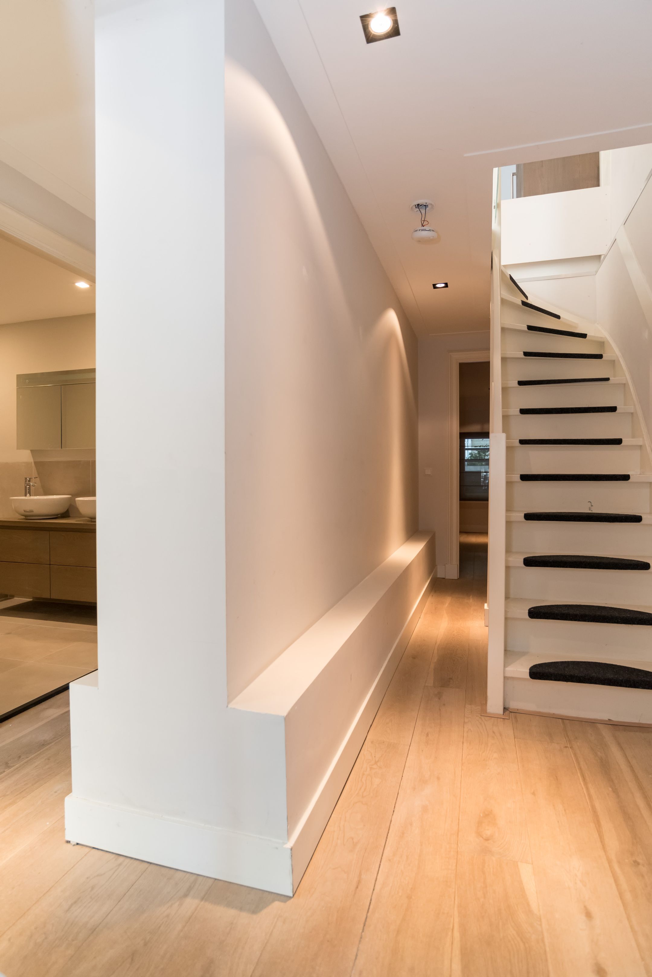 Photo 36 of Nassaukade 106-H