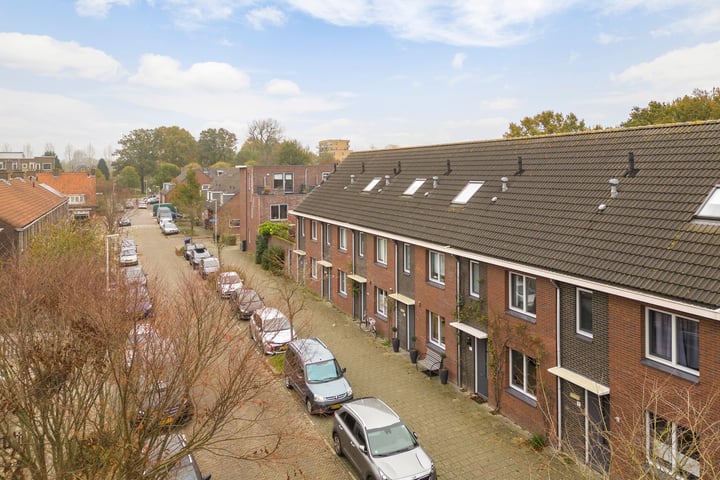 View photo 26 of W.J. Bossenbroekstraat 11-A