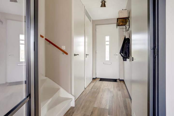 Photo 6 of Lambertus van der Meerstraat 6