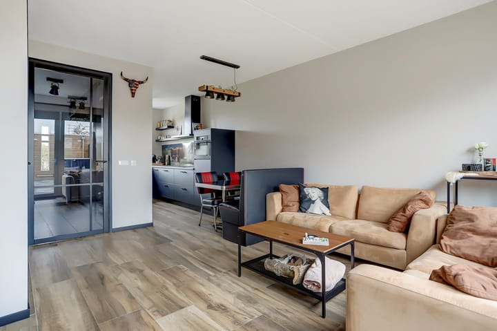 Photo 12 of Lambertus van der Meerstraat 6