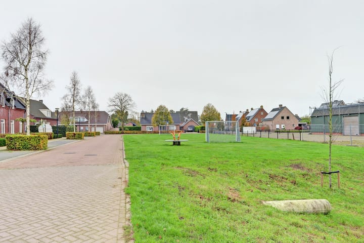 Photo 36 of Lambertus van der Meerstraat 6