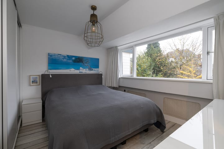 Photo 10 of Diependaalselaan 187