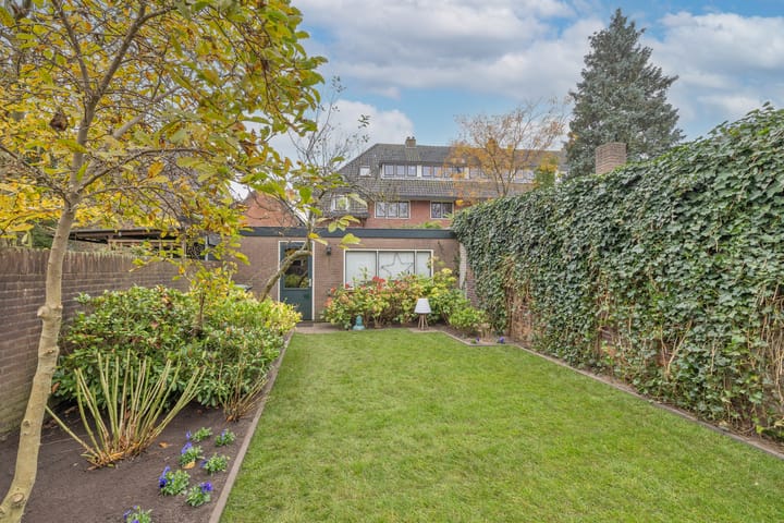 Photo 19 of Diependaalselaan 187