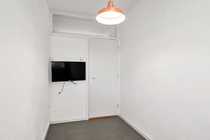 Foto 16 van Van 't Hoffstraat 31-II