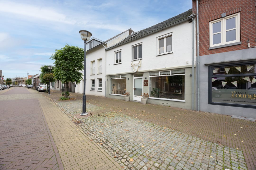 Photo 1 of Marktstraat 37