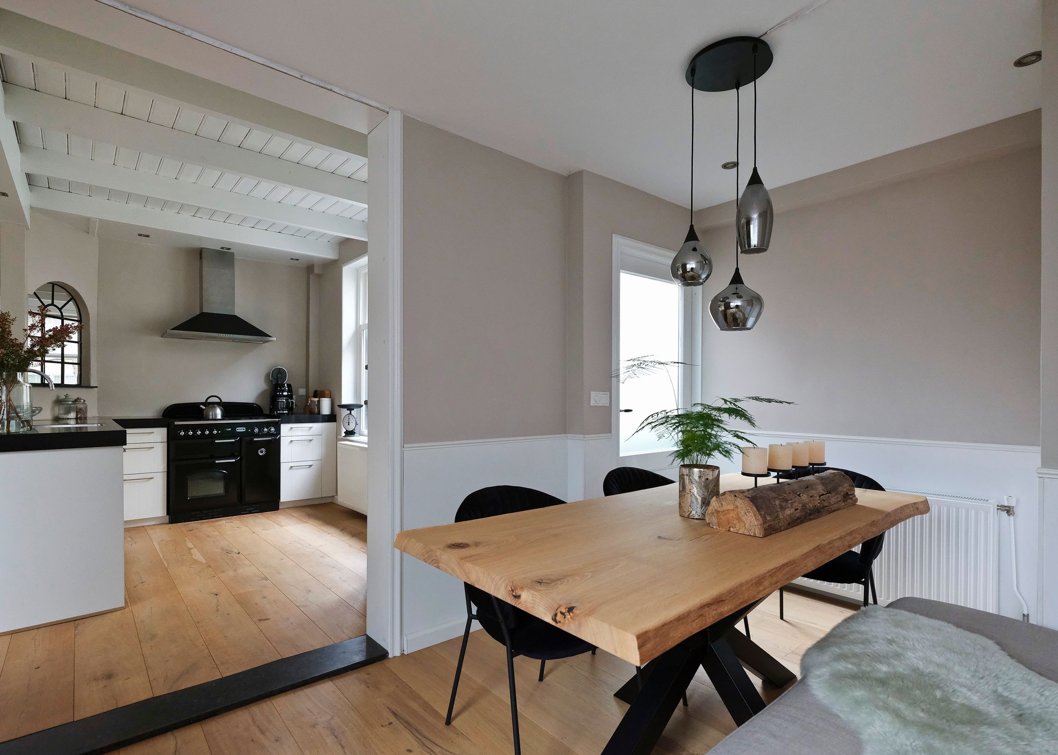 Foto 21 van Spoorstraat 119