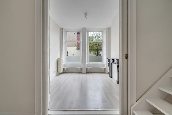 Foto 13 van Mgr. van de Weteringstraat 120