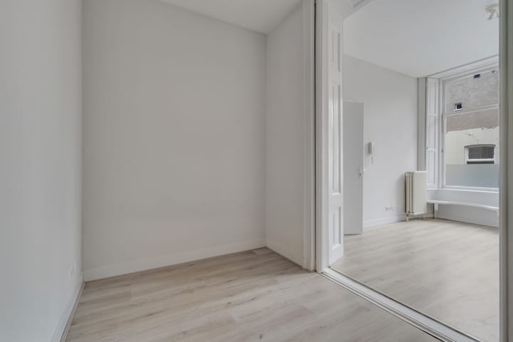 Foto 17 van Mgr. van de Weteringstraat 120