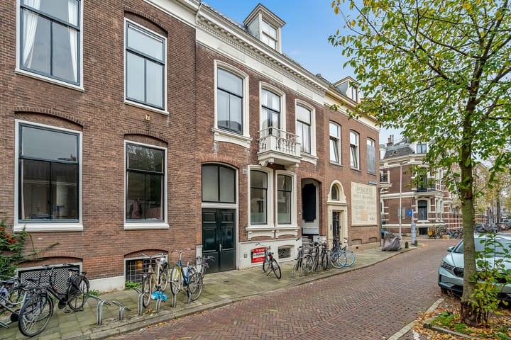 Foto 24 van Mgr. van de Weteringstraat 120