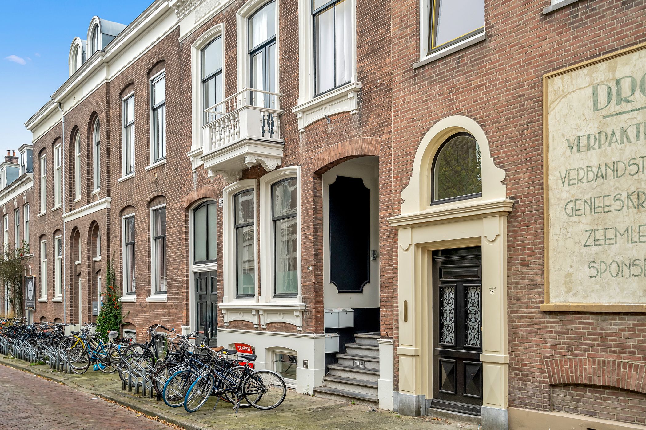 Foto 27 van Mgr. van de Weteringstraat 120