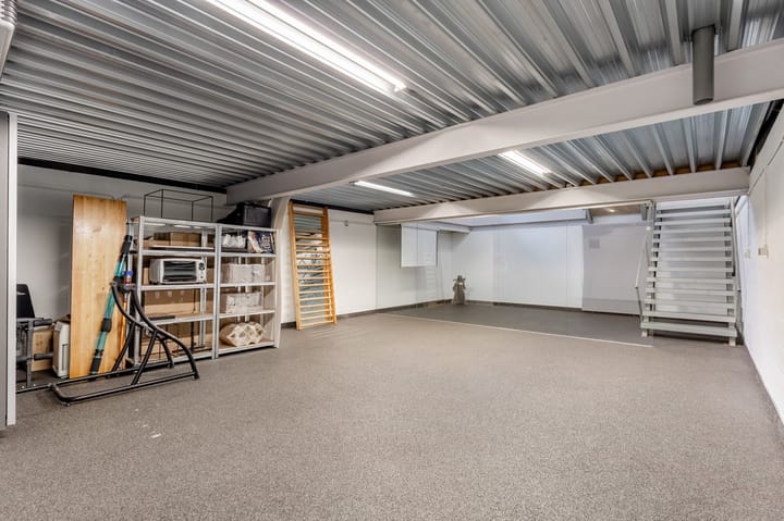 Photo 43 of Neerveldstraat 1B