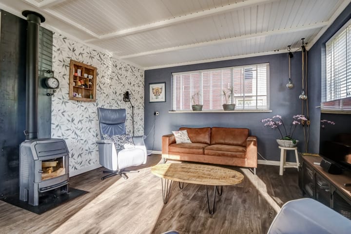 Foto 2 van Burg. Lovinkstraat 73