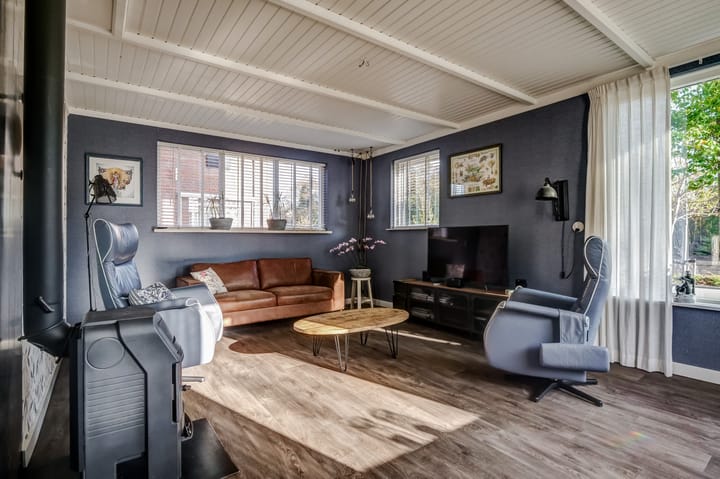 Foto 12 van Burg. Lovinkstraat 73