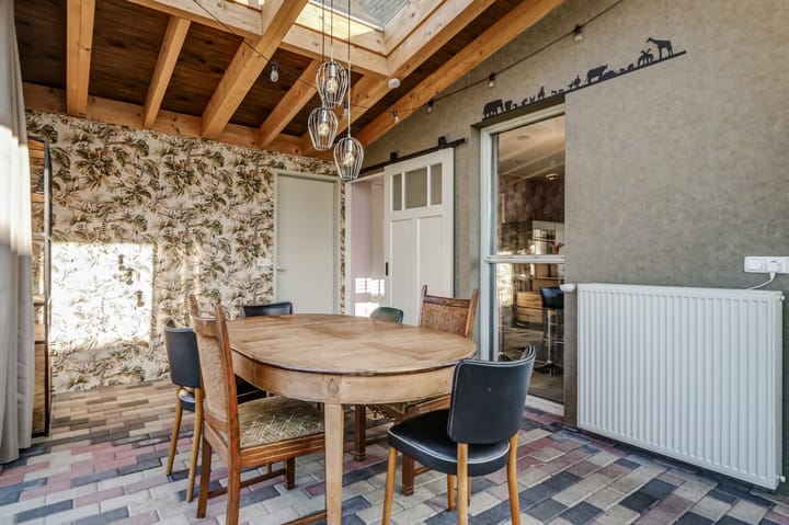 Foto 15 van Burg. Lovinkstraat 73