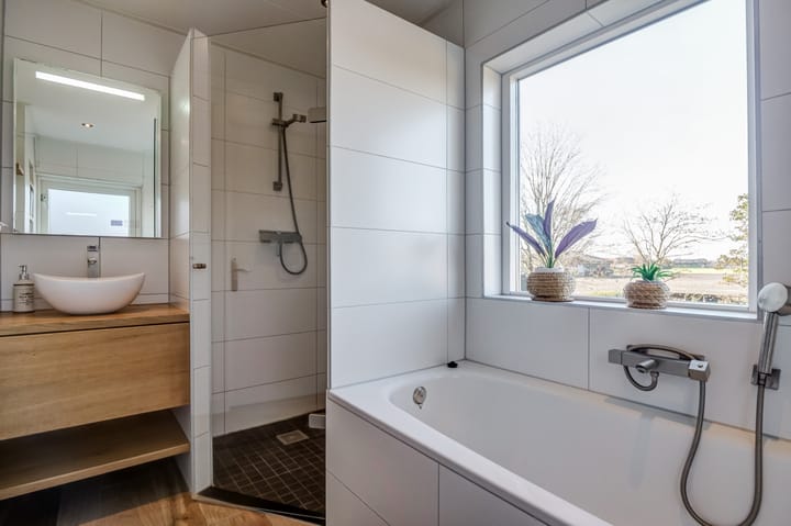 Foto 22 van Burg. Lovinkstraat 73