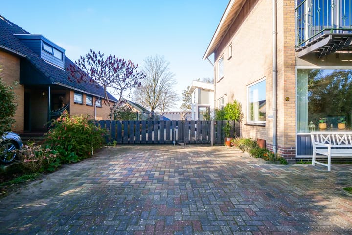 Foto 36 van Burg. Lovinkstraat 73