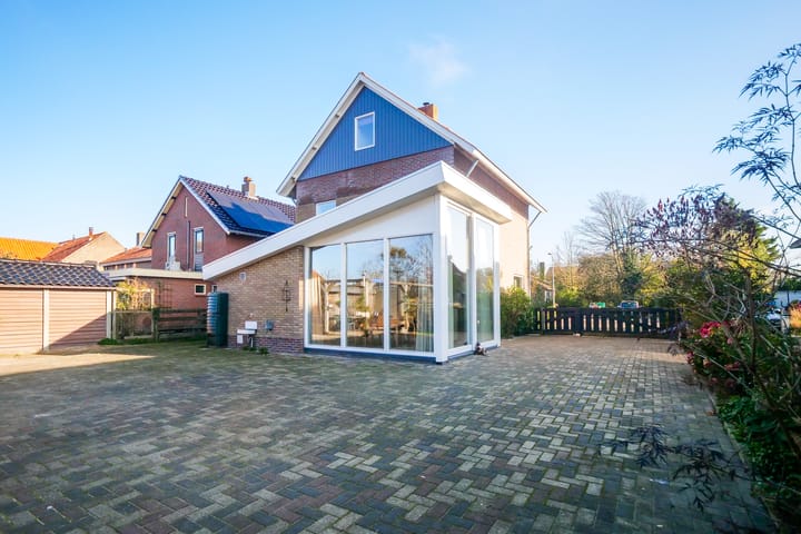 Foto 40 van Burg. Lovinkstraat 73