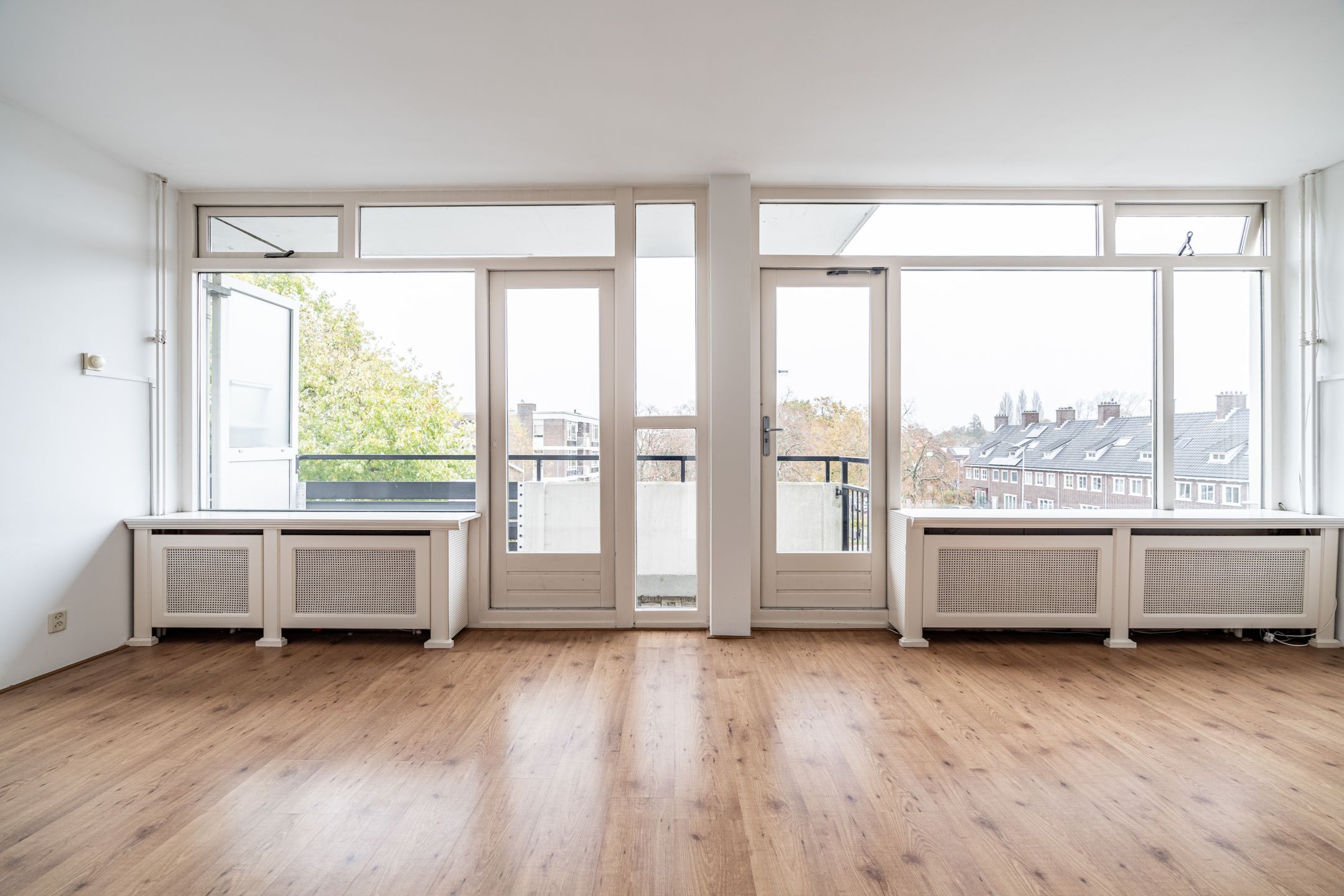 Photo 3 of Johan Willem Frisolaan 5-B