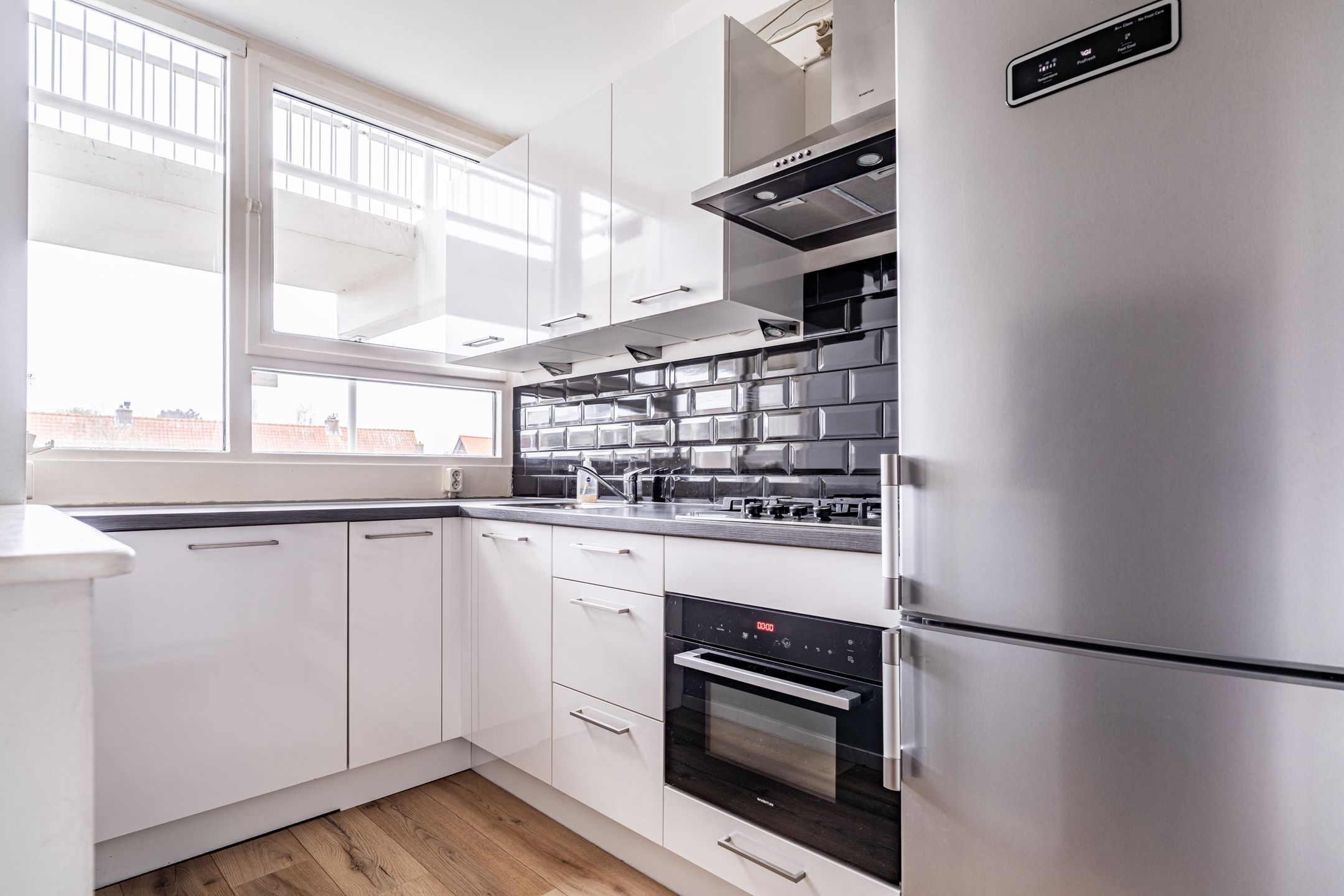 Photo 21 of Johan Willem Frisolaan 5-B